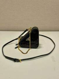 Picture of Prada Handbags _SKUfw225111841fw